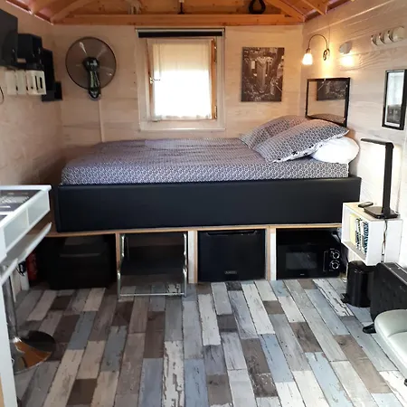 La Longere Des Nuits De Varenne Muchedent Room photo