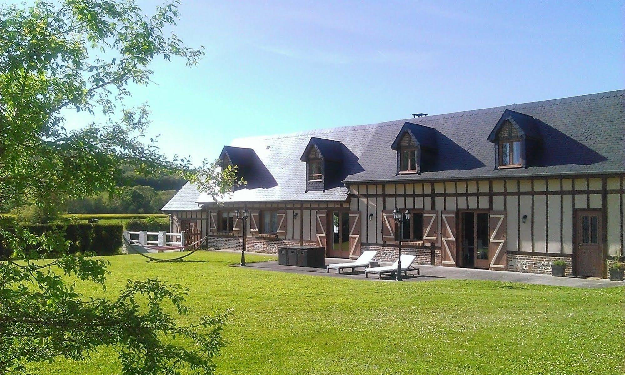 La Longere Des Nuits De Varenne 3*